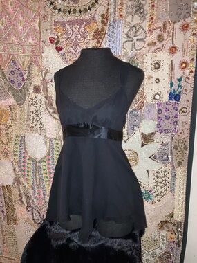 Women’s Black Asymmetrical Empire-Waist Sleeveless Dress